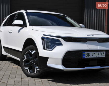 Білий Кіа Niro, об'ємом двигуна 0 л та пробігом 4 тис. км за 24500 $, фото 4 на Automoto.ua