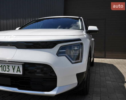 Білий Кіа Niro, об'ємом двигуна 0 л та пробігом 4 тис. км за 24500 $, фото 3 на Automoto.ua