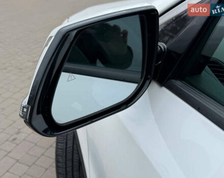 Білий Кіа Niro, об'ємом двигуна 0 л та пробігом 49 тис. км за 21500 $, фото 23 на Automoto.ua