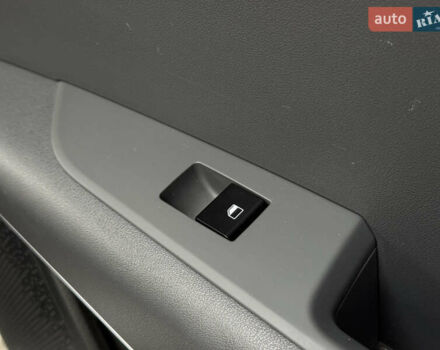 Білий Кіа Niro, об'ємом двигуна 0 л та пробігом 85 тис. км за 26899 $, фото 172 на Automoto.ua