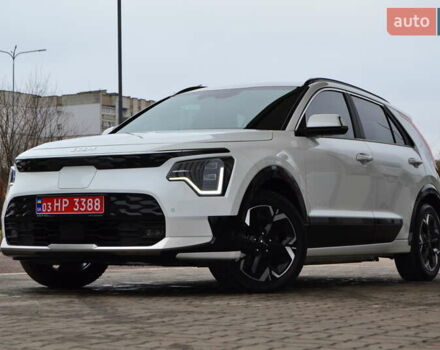 Белый Киа Niro, объемом двигателя 0 л и пробегом 33 тыс. км за 27999 $, фото 9 на Automoto.ua