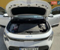 Киа Niro 2023 в Умани на Automoto.ua Белый Киа Niro, объемом двигателя 0 л и пробегом 83 тыс. км за 24600 $, фото 20 на Automoto.ua
