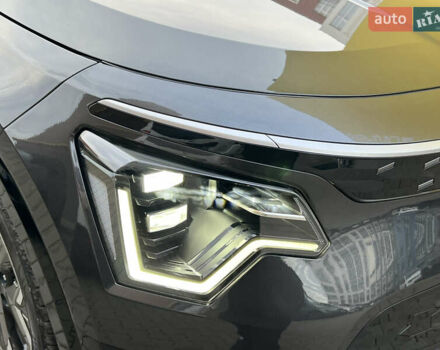 Белый Киа Niro, объемом двигателя 0 л и пробегом 120 тыс. км за 20000 $, фото 13 на Automoto.ua