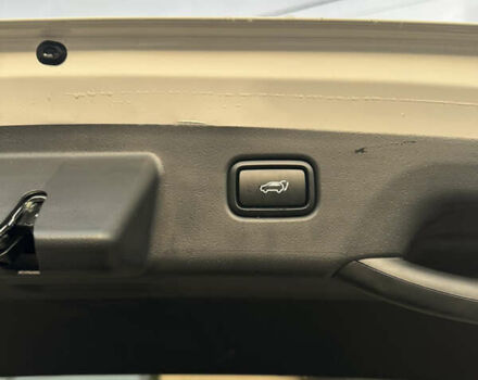 Кіа Niro 2023 у Києві на Automoto.ua Білий Кіа Niro, об'ємом двигуна 0 л та пробігом 1 тис. км за 27999 $, фото 13 на Automoto.ua