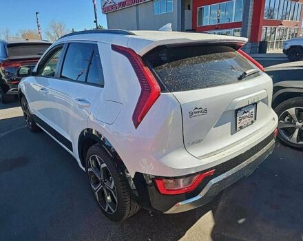 Белый Киа Niro, объемом двигателя 0 л и пробегом 12 тыс. км за 12000 $, фото 3 на Automoto.ua