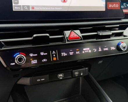 Киа Niro 2023 в Дрогобыче на Automoto.ua Белый Киа Niro, объемом двигателя 0 л и пробегом 57 тыс. км за 23850 $, фото 66 на Automoto.ua