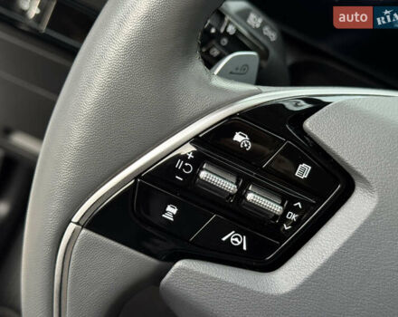 Білий Кіа Niro, об'ємом двигуна 0 л та пробігом 85 тис. км за 26899 $, фото 113 на Automoto.ua