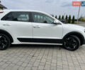 Білий Кіа Niro, об'ємом двигуна 0 л та пробігом 32 тис. км за 24900 $, фото 6 на Automoto.ua