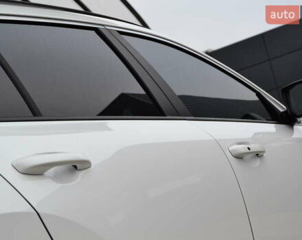 Белый Киа Niro, объемом двигателя 0 л и пробегом 33 тыс. км за 27999 $, фото 70 на Automoto.ua