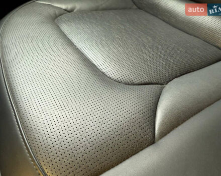 Киа Niro 2023 в Умани на Automoto.ua Белый Киа Niro, объемом двигателя 0 л и пробегом 83 тыс. км за 24600 $, фото 68 на Automoto.ua