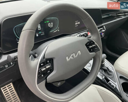 Білий Кіа Niro, об'ємом двигуна 1.6 л та пробігом 15 тис. км за 25900 $, фото 9 на Automoto.ua