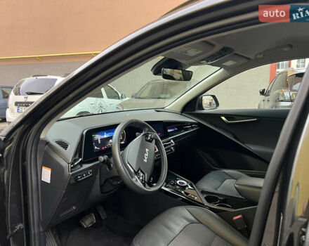 Белый Киа Niro, объемом двигателя 0 л и пробегом 120 тыс. км за 20000 $, фото 24 на Automoto.ua