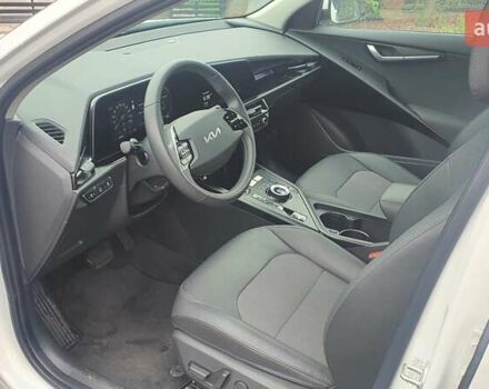 Белый Киа Niro, объемом двигателя 0 л и пробегом 12 тыс. км за 23700 $, фото 1 на Automoto.ua