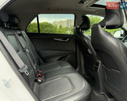 Киа Niro 2023 в Дрогобыче на Automoto.ua Белый Киа Niro, объемом двигателя 0 л и пробегом 57 тыс. км за 23850 $, фото 90 на Automoto.ua