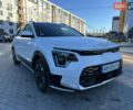 Білий Кіа Niro, об'ємом двигуна 0 л та пробігом 5 тис. км за 27980 $, фото 4 на Automoto.ua