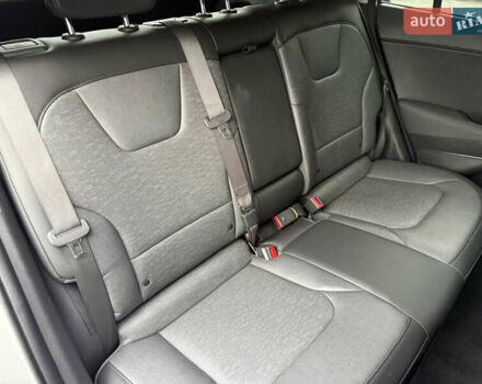 Белый Киа Niro, объемом двигателя 0 л и пробегом 24 тыс. км за 24700 $, фото 101 на Automoto.ua