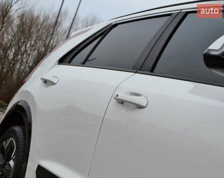 Белый Киа Niro, объемом двигателя 0 л и пробегом 33 тыс. км за 27999 $, фото 84 на Automoto.ua
