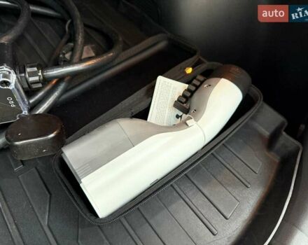 Белый Киа Niro, объемом двигателя 0 л и пробегом 44 тыс. км за 29759 $, фото 36 на Automoto.ua