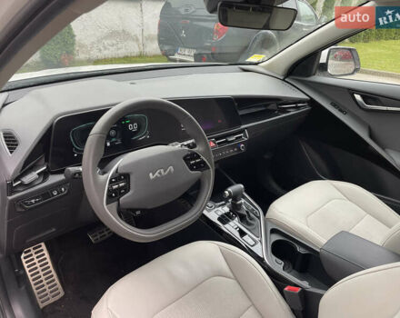 Білий Кіа Niro, об'ємом двигуна 1.6 л та пробігом 15 тис. км за 25900 $, фото 8 на Automoto.ua