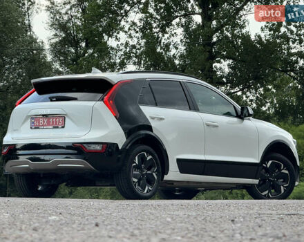 Киа Niro 2023 в Дрогобыче на Automoto.ua Белый Киа Niro, объемом двигателя 0 л и пробегом 57 тыс. км за 23850 $, фото 24 на Automoto.ua