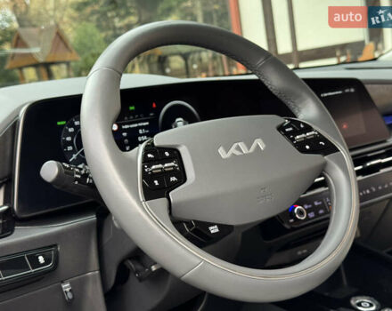 Білий Кіа Niro, об'ємом двигуна 0 л та пробігом 85 тис. км за 26899 $, фото 112 на Automoto.ua