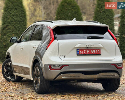 Білий Кіа Niro, об'ємом двигуна 0 л та пробігом 85 тис. км за 26899 $, фото 81 на Automoto.ua