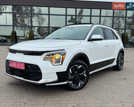 Білий Кіа Niro, об'ємом двигуна 0 л та пробігом 49 тис. км за 21500 $, фото 3 на Automoto.ua