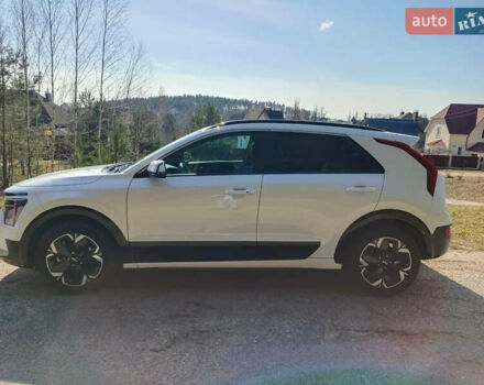 Белый Киа Niro, объемом двигателя 0 л и пробегом 64 тыс. км за 22000 $, фото 5 на Automoto.ua