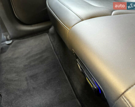 Киа Niro 2023 в Умани на Automoto.ua Белый Киа Niro, объемом двигателя 0 л и пробегом 83 тыс. км за 24600 $, фото 67 на Automoto.ua