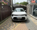 Білий Кіа Niro, об'ємом двигуна 0 л та пробігом 81 тис. км за 24450 $, фото 94 на Automoto.ua