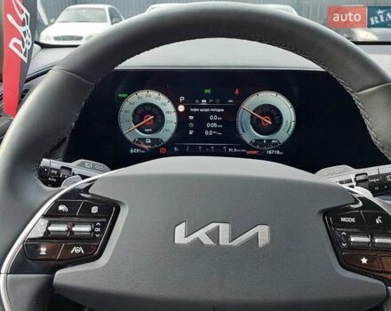 Білий Кіа Niro, об'ємом двигуна 0 л та пробігом 17 тис. км за 32000 $, фото 29 на Automoto.ua