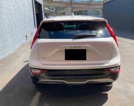 Белый Киа Niro, объемом двигателя 0 л и пробегом 20 тыс. км за 16000 $, фото 5 на Automoto.ua