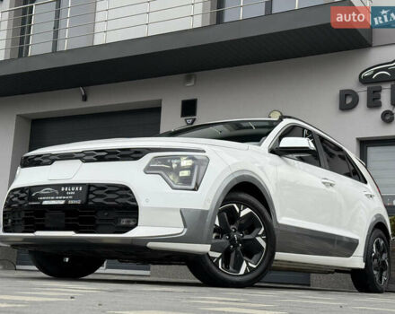 Белый Киа Niro, объемом двигателя 0 л и пробегом 24 тыс. км за 24700 $, фото 3 на Automoto.ua
