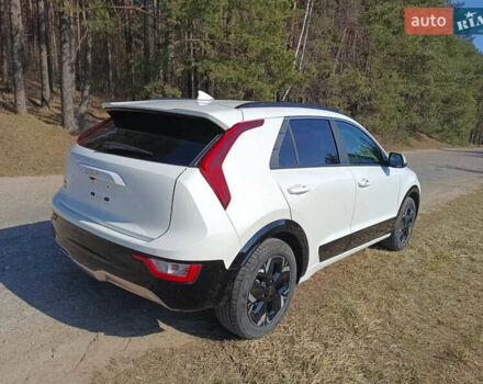 Белый Киа Niro, объемом двигателя 0 л и пробегом 64 тыс. км за 22000 $, фото 3 на Automoto.ua