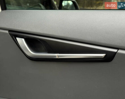 Білий Кіа Niro, об'ємом двигуна 0 л та пробігом 85 тис. км за 26899 $, фото 173 на Automoto.ua