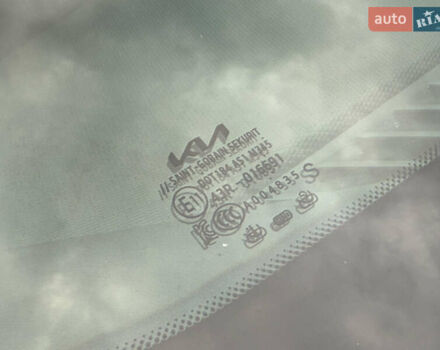 Киа Niro 2023 в Дрогобыче на Automoto.ua Белый Киа Niro, объемом двигателя 0 л и пробегом 57 тыс. км за 23850 $, фото 113 на Automoto.ua