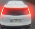 Білий Кіа Niro, об'ємом двигуна 0 л та пробігом 31 тис. км за 23500 $, фото 3 на Automoto.ua