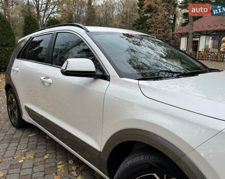 Білий Кіа Niro, об'ємом двигуна 0 л та пробігом 85 тис. км за 26899 $, фото 44 на Automoto.ua