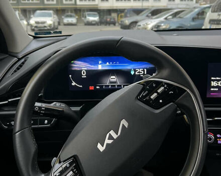 Белый Киа Niro, объемом двигателя 0 л и пробегом 120 тыс. км за 20000 $, фото 29 на Automoto.ua