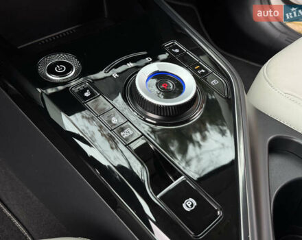 Білий Кіа Niro, об'ємом двигуна 0 л та пробігом 85 тис. км за 26899 $, фото 140 на Automoto.ua