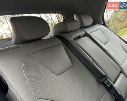 Білий Кіа Niro, об'ємом двигуна 0 л та пробігом 85 тис. км за 26899 $, фото 178 на Automoto.ua