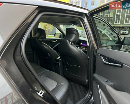 Белый Киа Niro, объемом двигателя 0 л и пробегом 120 тыс. км за 20000 $, фото 39 на Automoto.ua