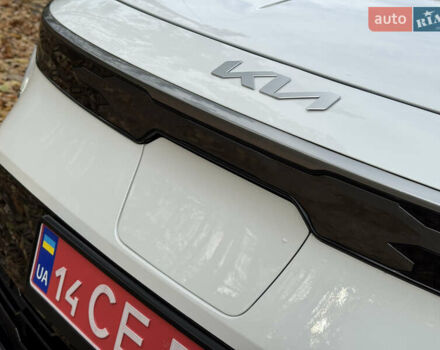Білий Кіа Niro, об'ємом двигуна 0 л та пробігом 85 тис. км за 26899 $, фото 8 на Automoto.ua