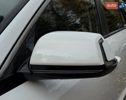 Білий Кіа Niro, об'ємом двигуна 0 л та пробігом 85 тис. км за 26899 $, фото 20 на Automoto.ua