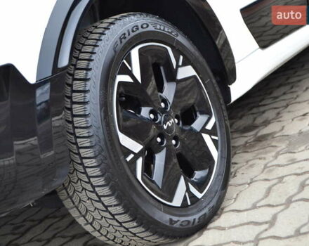 Белый Киа Niro, объемом двигателя 0 л и пробегом 33 тыс. км за 27999 $, фото 58 на Automoto.ua