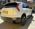 Киа Niro 2023 в Умани на Automoto.ua Белый Киа Niro, объемом двигателя 0 л и пробегом 83 тыс. км за 24600 $, фото 1 на Automoto.ua