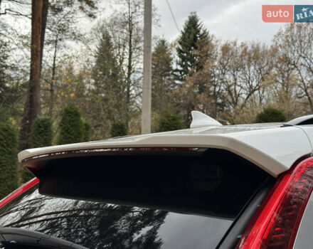 Білий Кіа Niro, об'ємом двигуна 0 л та пробігом 85 тис. км за 26899 $, фото 64 на Automoto.ua