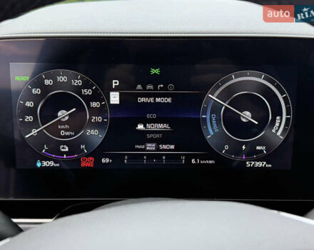 Киа Niro 2023 в Дрогобыче на Automoto.ua Белый Киа Niro, объемом двигателя 0 л и пробегом 57 тыс. км за 23850 $, фото 62 на Automoto.ua