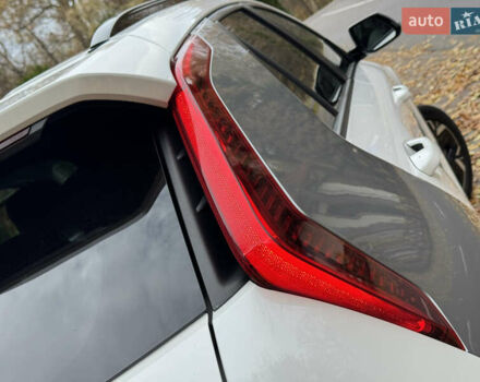 Білий Кіа Niro, об'ємом двигуна 0 л та пробігом 85 тис. км за 26899 $, фото 65 на Automoto.ua