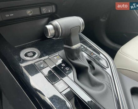 Білий Кіа Niro, об'ємом двигуна 1.6 л та пробігом 15 тис. км за 25900 $, фото 27 на Automoto.ua